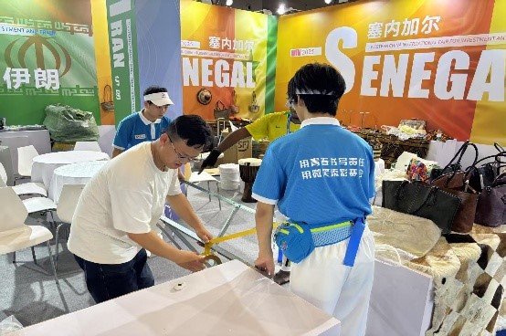 5月25日 公司青年志愿者圆满完成第七届西洽会志愿服务工作 原图4.jpg